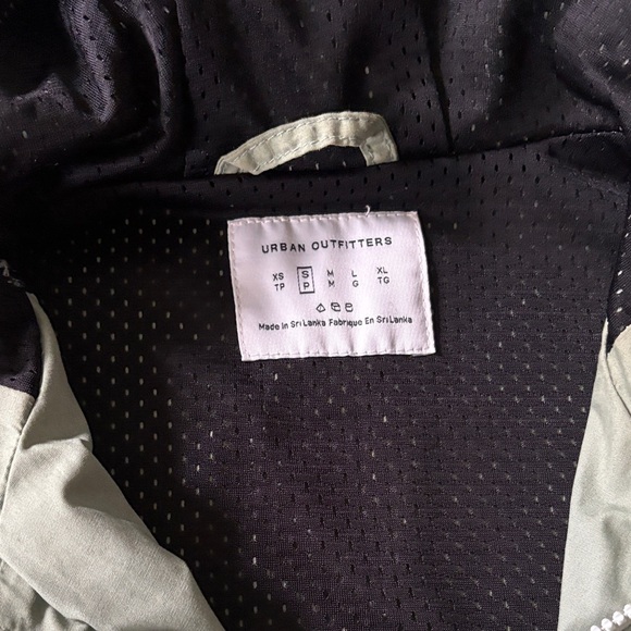 Urban Outfitters Sage Windbreaker Jacket - Picture 3 of 10